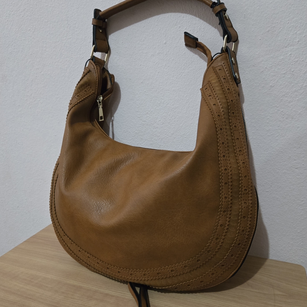Elegant Brown Shoulder Bag